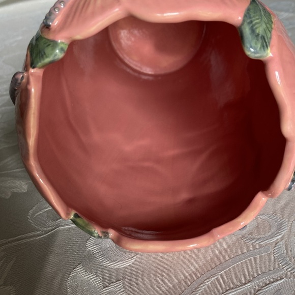 WHITNEY SMITH POTTERY tall vase w/ pink hibiscus, green leaves  $39 - Picture 5 of 6